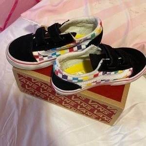 Vans Old Skool V Checkered Rainbow Shoe